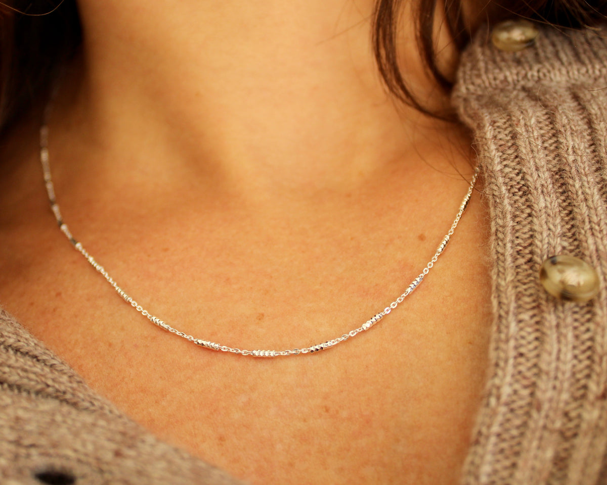 Cérès, chaine en argent sterling.
