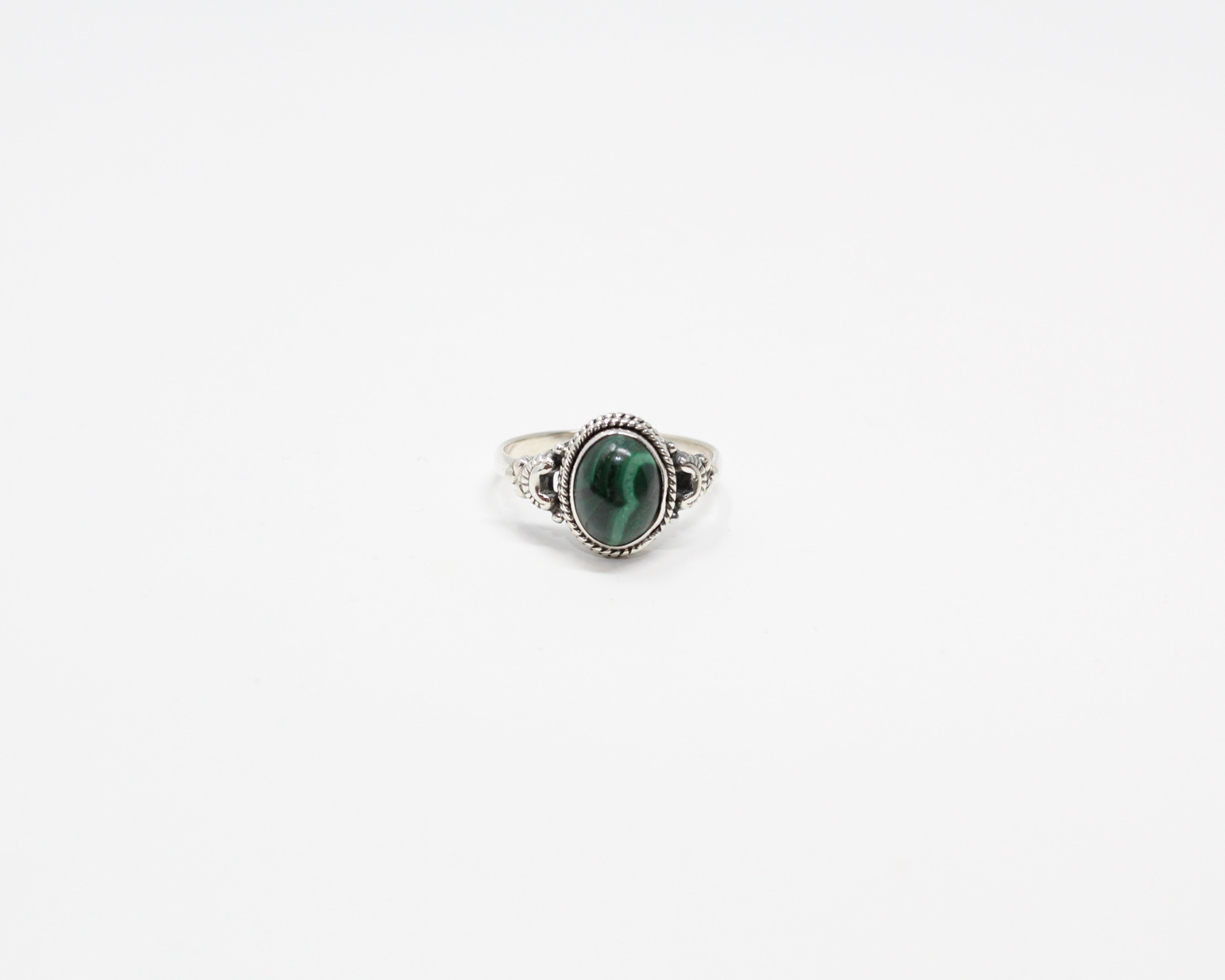 COURAGE, bague en argent sterling et pierre semi-précieuse, MALACHITE.