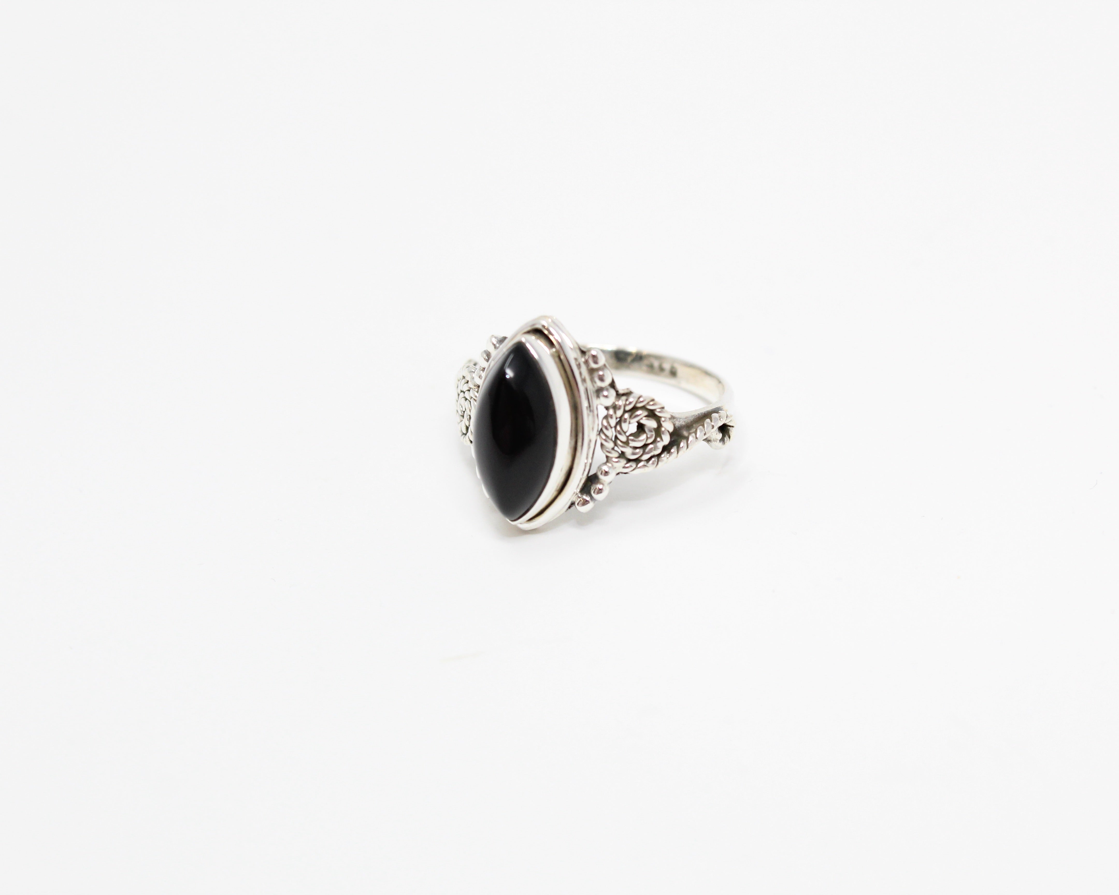 CONFIANCE, bague argent sterling & pierre semi-précieuse, ONYX.