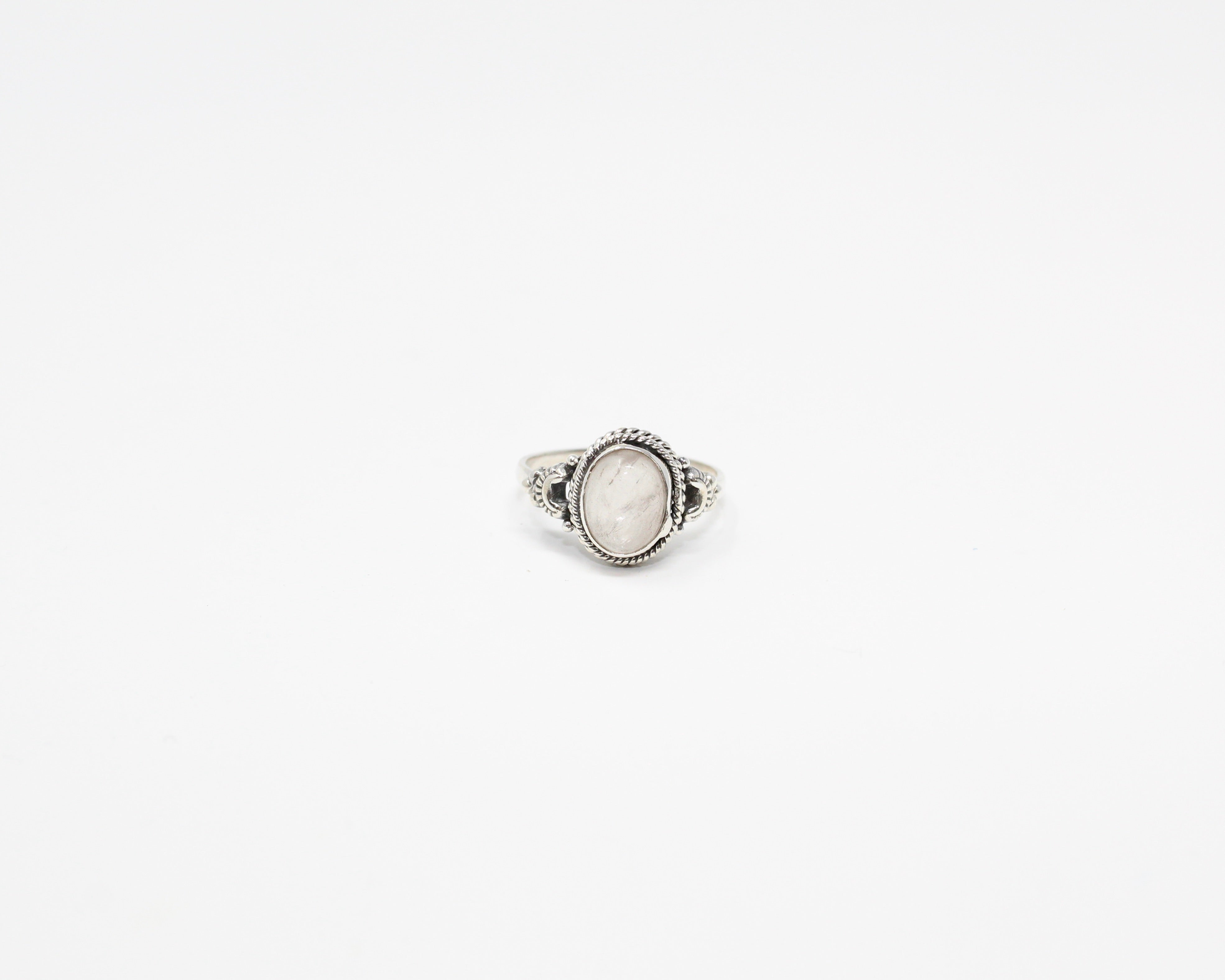 COURAGE, bague en argent sterling et pierre semi-précieuse, QUARTZ ROSE.