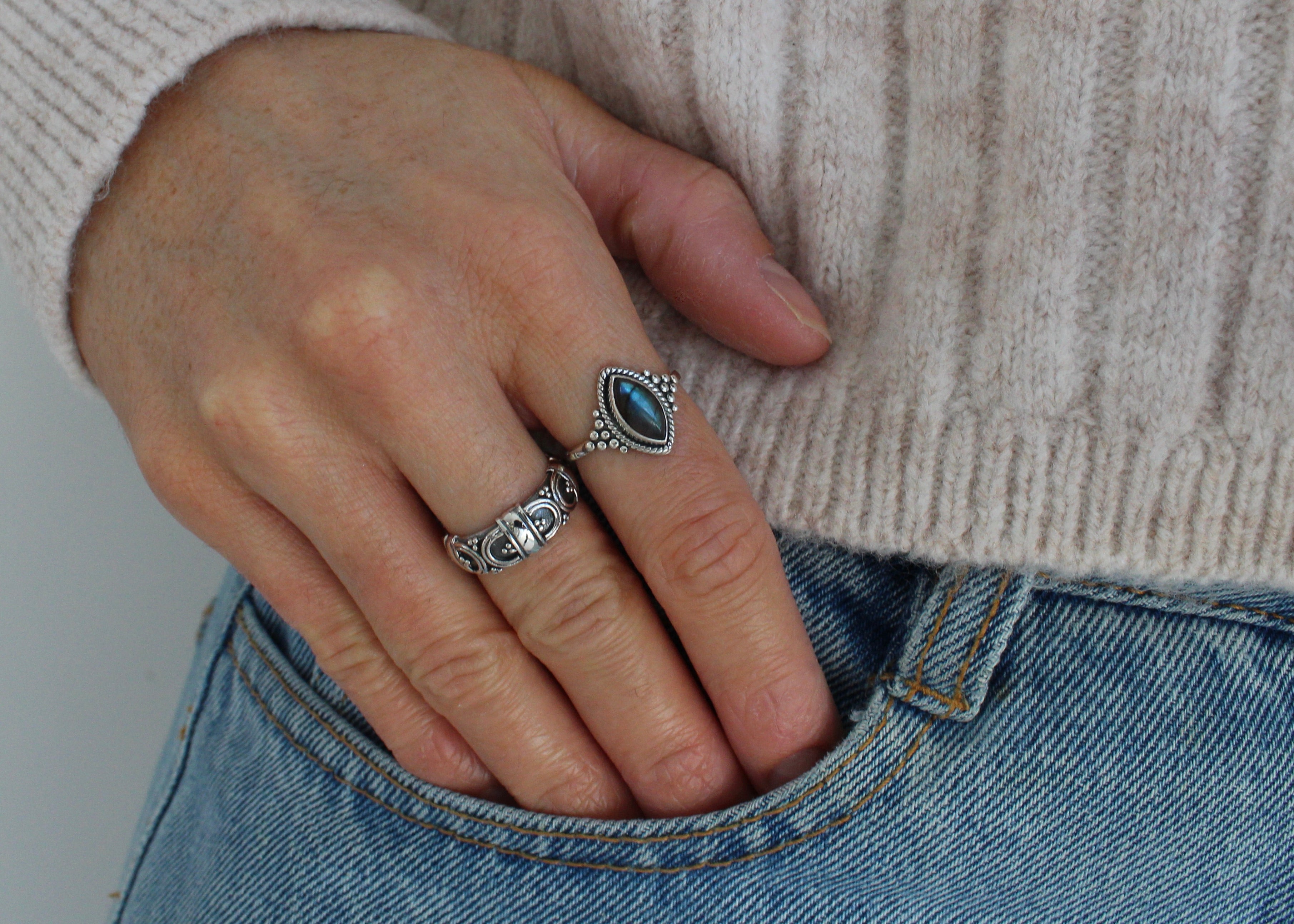 IMAGINATION, bague argent sterling et pierre semi-précieuse, LABRADORITE.