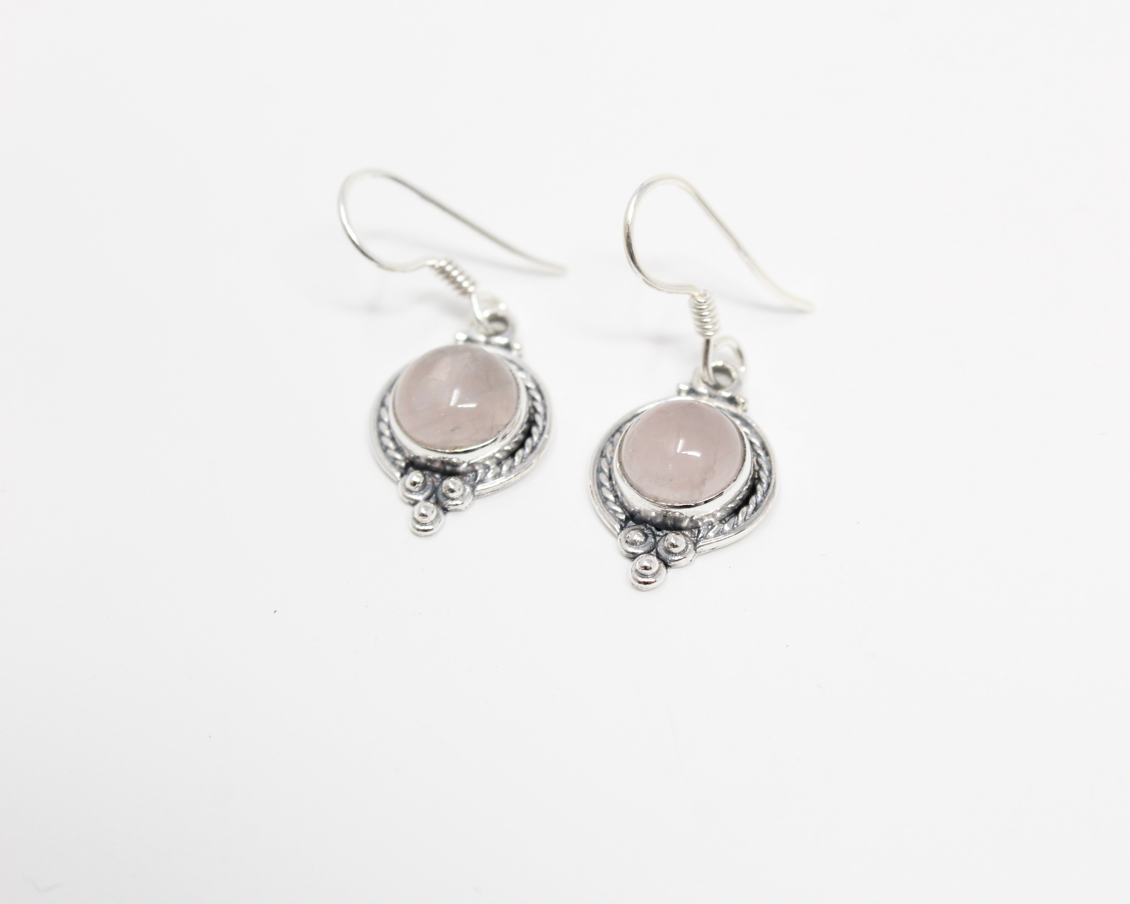 THAMA, boucle d'oreille argent sterling et pierre semi-précieuse, QUARTZ ROSE.