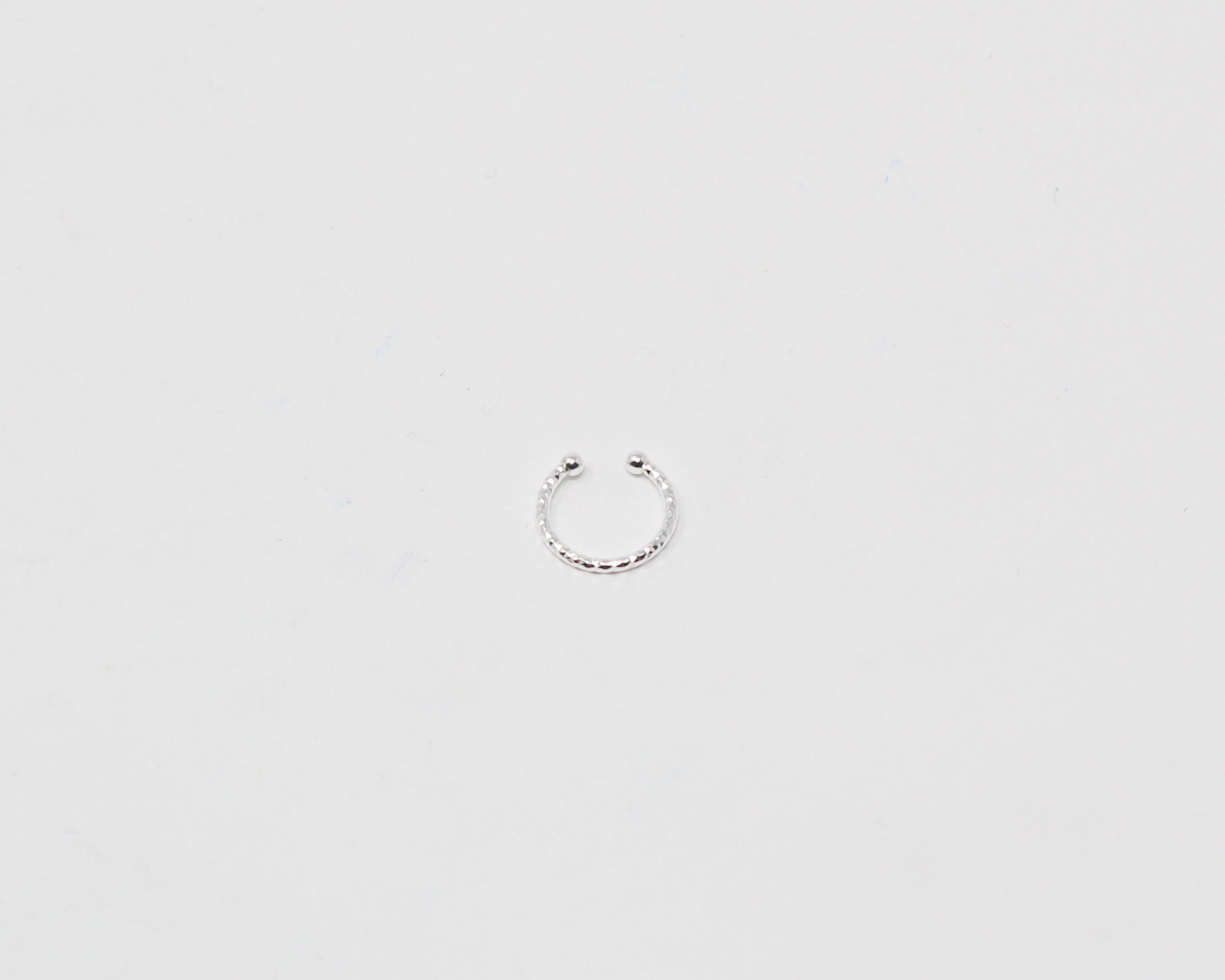 CIEL, ear cuff en argent sterling.