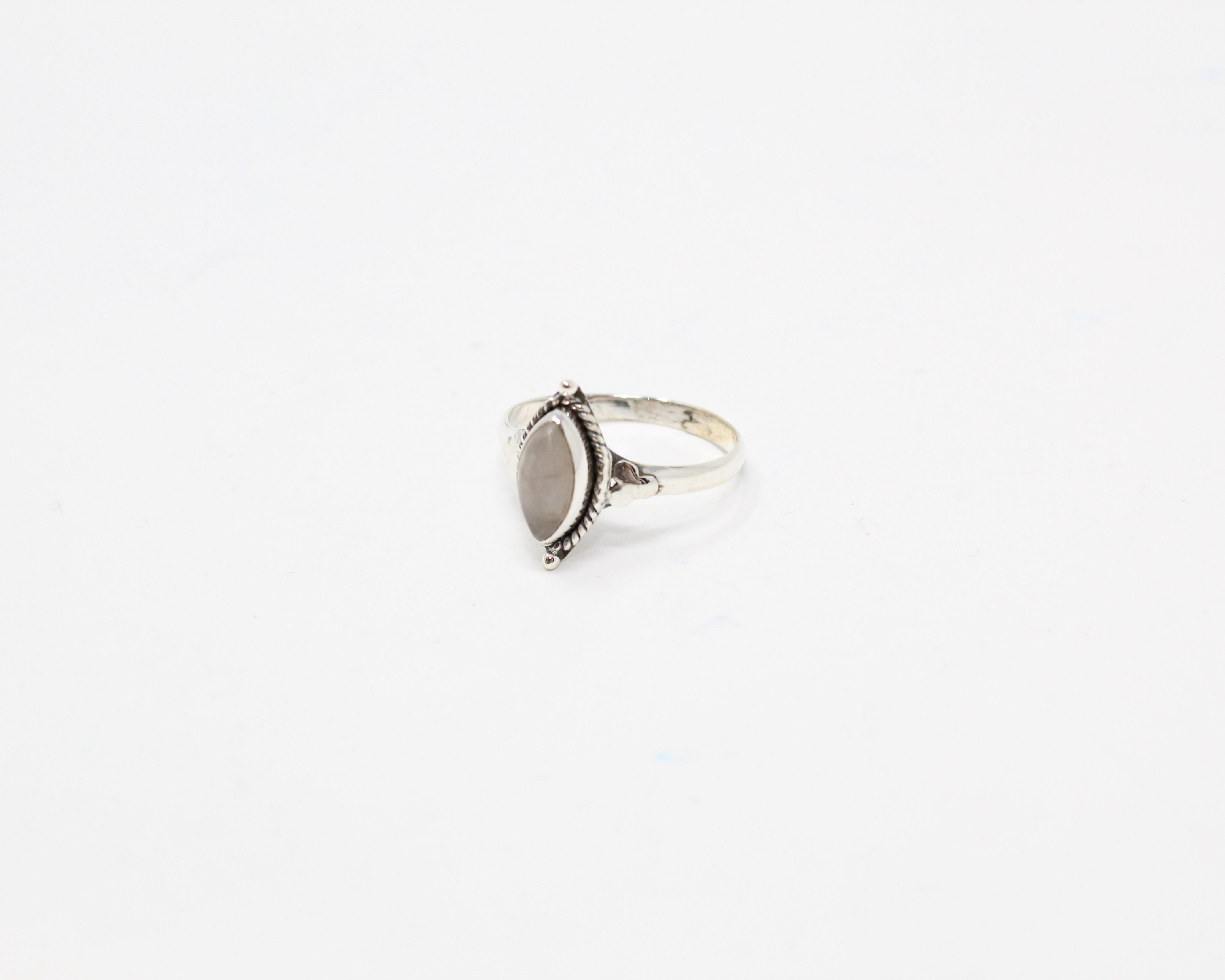 AUDACE, bague argent sterling et pierre semi-précieuse, quartz rose.