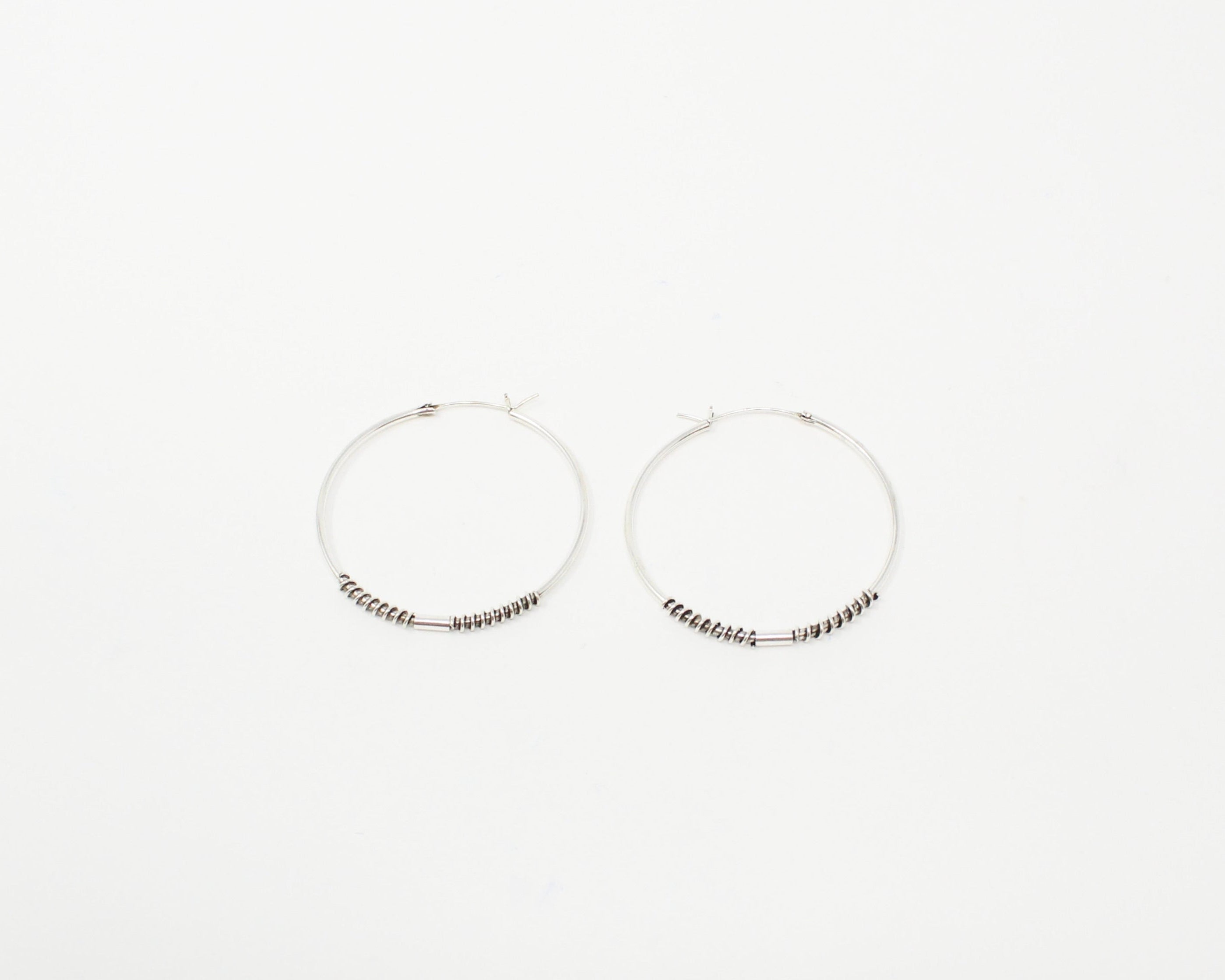 ASTER, anneaux argent sterling.